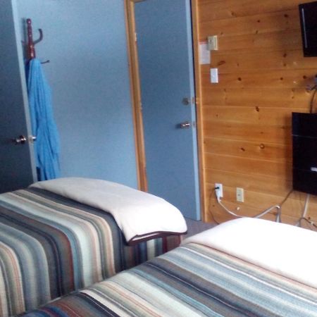 بانكروفت Spectacle Lake Lodge المظهر الخارجي الصورة