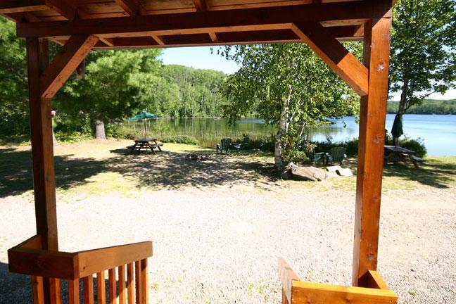 بانكروفت Spectacle Lake Lodge المظهر الخارجي الصورة